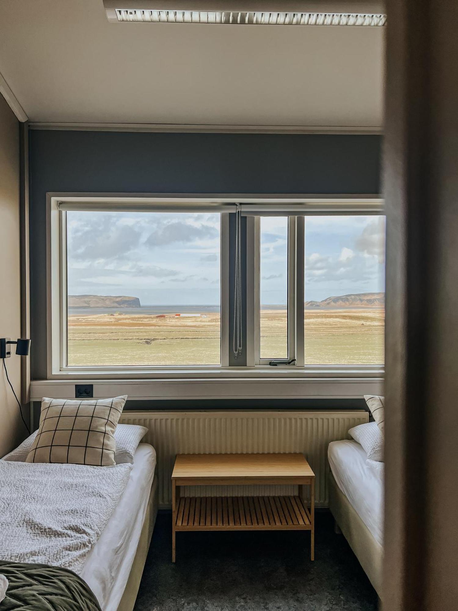 Guesthouse Reynir Vik i Myrdal Bagian luar foto