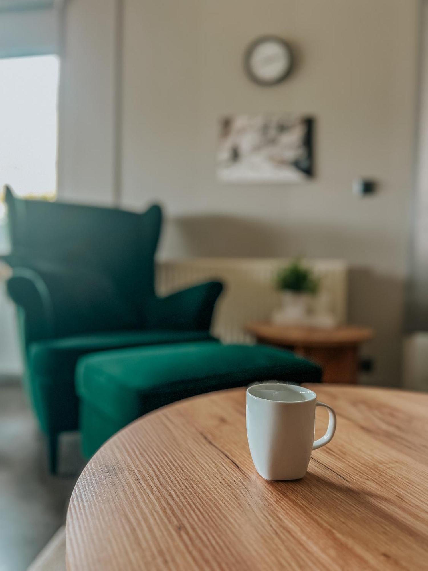 Guesthouse Reynir Vik i Myrdal Bagian luar foto